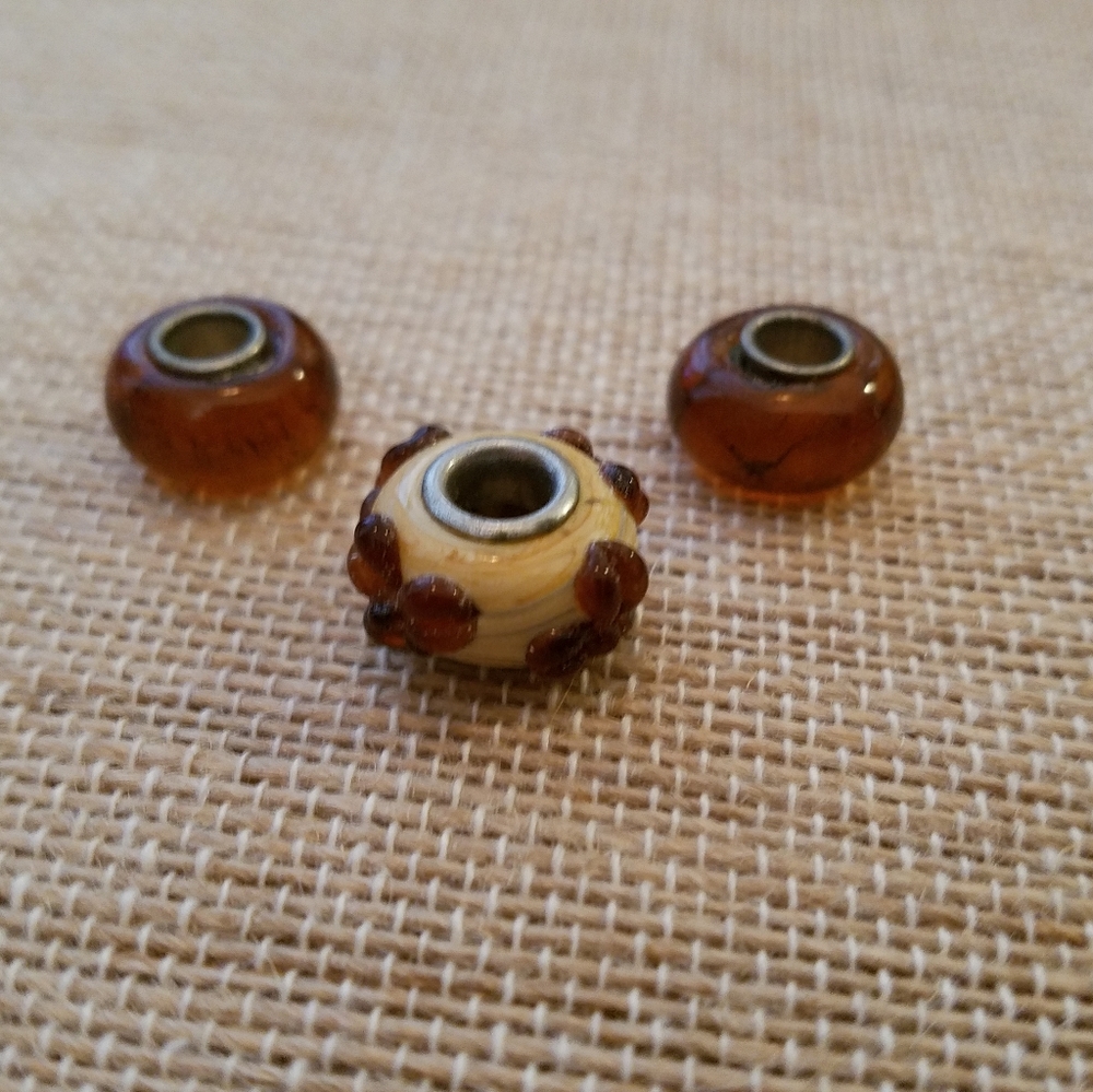 3 glass beads